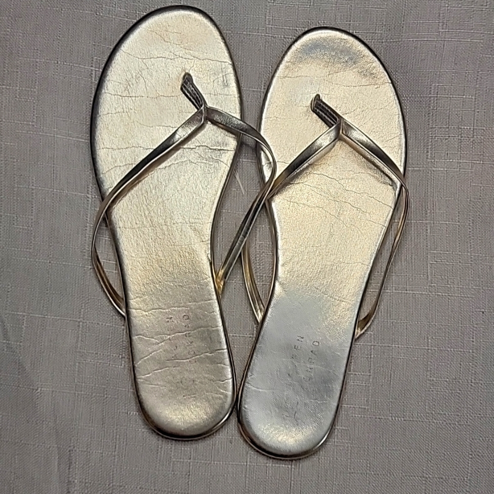 LC sandals